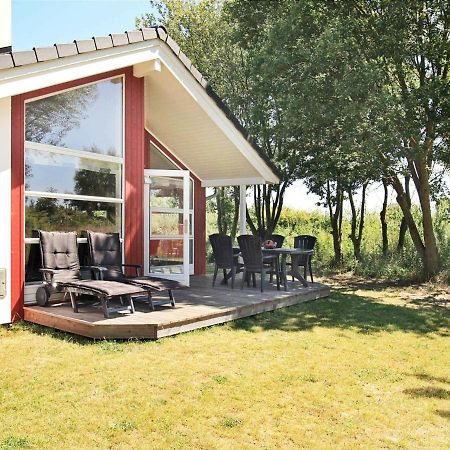 Three-Bedroom Holiday Home In Grossenbrode 1 المظهر الخارجي الصورة